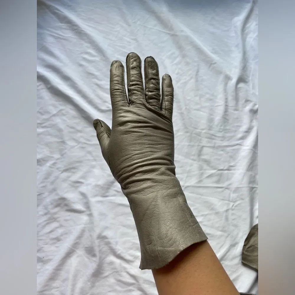 Vintage Buttery Soft Grey Leather Gloves